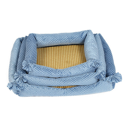 Cozy Through Every Season — Pet Bed with Cooling & Warmth Mat for Dogs & Cats