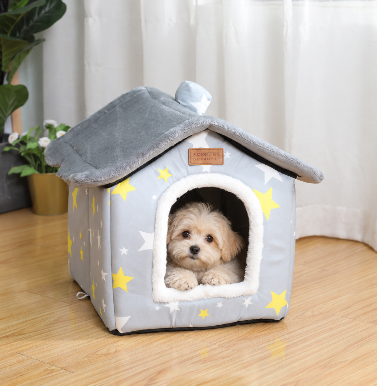 Warm Closed Dog or Cat Kennel House for our Furry & Cute Pets